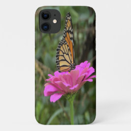 （昆虫）オオカバマダラ、モナーク蝶のピンクかわいらしの《植物》百日草の花 iPhone 11 ケース