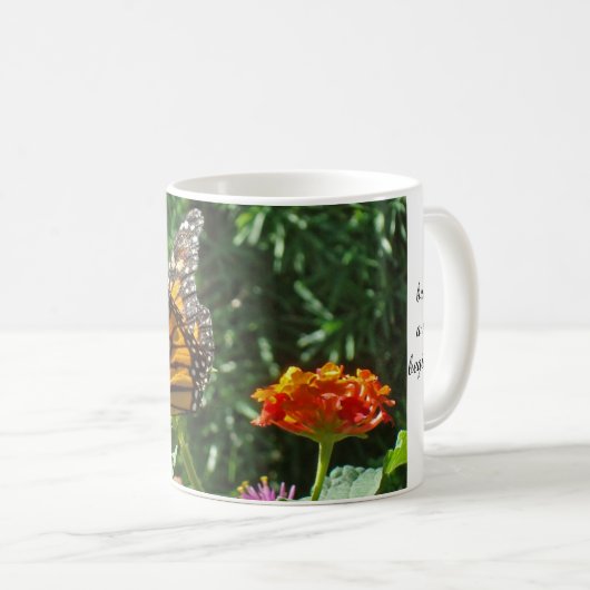 （昆虫）オオカバマダラ、モナーク蝶の写真の早朝やる気を起こさせる コーヒーマグカップ (正面右)