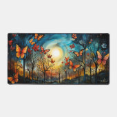 (昆虫)オオカバマダラ、モナーク蝶の木 デスクマット (正面)