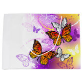 （昆虫）オオカバマダラ、モナーク蝶の背景（紫） ラージペーパーバッグ (正面)