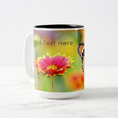 (昆虫)オオカバマダラ、モナーク蝶の赤と黄色の花 ツートーンマグカップ (正面左)