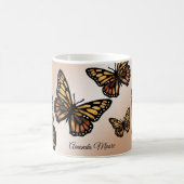 （昆虫）オオカバマダラ、モナーク蝶ゴールデンウイングサマー自然 コーヒーマグカップ (中央)