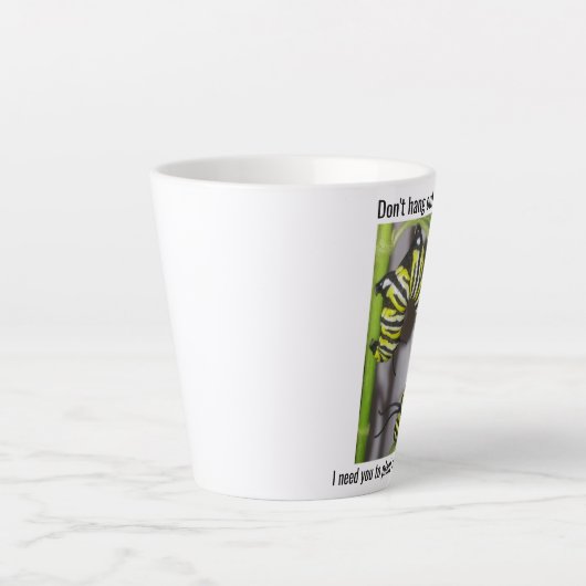 (昆虫)オオカバマダラ、モナーク蝶マグ カフェラテマグ (正面)