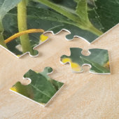 （昆虫）マルハナバチが黄色い花を受粉 ジグソーパズル (側面)