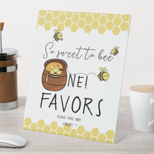 （昆虫）マルハナバチは甘い1歳の誕生日の好意 台座サイン (インサイチュ)