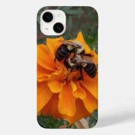 （昆虫）マルハナバチオンマリゴールド花 Case-Mate iPhone 14ケース