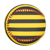 （昆虫）マルハナバチ黒い黄色の水平線のまわりに 野球ボール (正面左)