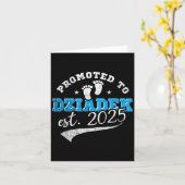 昇格して Dziadek 2025 誕生予定の自慢の新じいちゃん ヴィン カード (黄色い花)