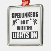 明かりをつけて飛び込む メタルオーナメント (左)