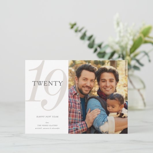 明けましておめでとうのモダンな最小主義の休日の写真 シーズンカード (スタンド正面)