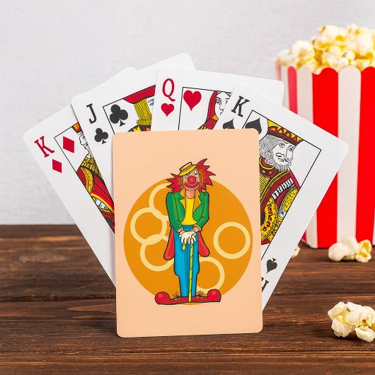 明るいお洒落色の漫画ピエロ トランプ