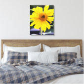 明るいかわいらし黄色のひまわりクローズアップ キャンバスプリント (インサイチュ (寝室))
