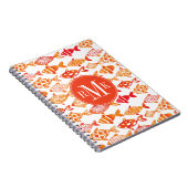 明るいオレンジ水彩画の魚パターン ノートブック (右側)