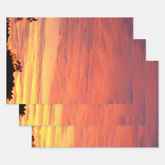 明るいオレンジ白熱［赤熱］光を放つ色の曇りの夕日 ラッピングペーパーシート (セット)