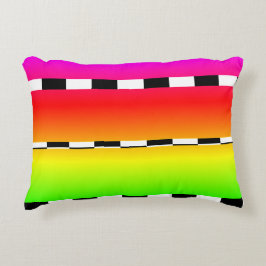 明るいカラフルストライプの虹 アクセントクッション