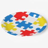 明るいカラフルパズルピースのパターン ペーパープレート (アングル)