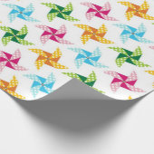 明るいカラフルピンホイールパターンのラッピング紙 ラッピングペーパー (角)
