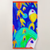 明るいカラフル魚のパタ絵画ーン。買今 ビーチタオル (正面)