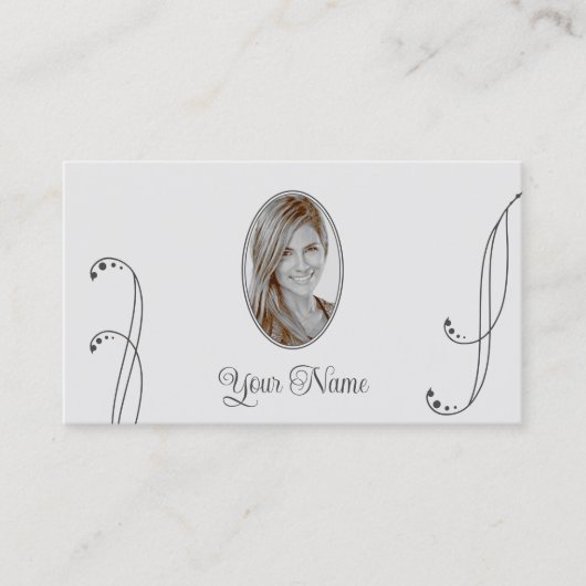 明るいグレーと暗いグレ華美ー(ポートレート写真) 名刺 (正面)