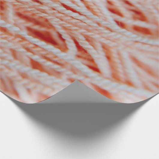 明るいコーラルピンクの糸の写真 ラッピングペーパー (角)