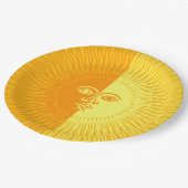 明るいサンシャインイエローとオレンジの太陽と顔 ペーパープレート (アングル)