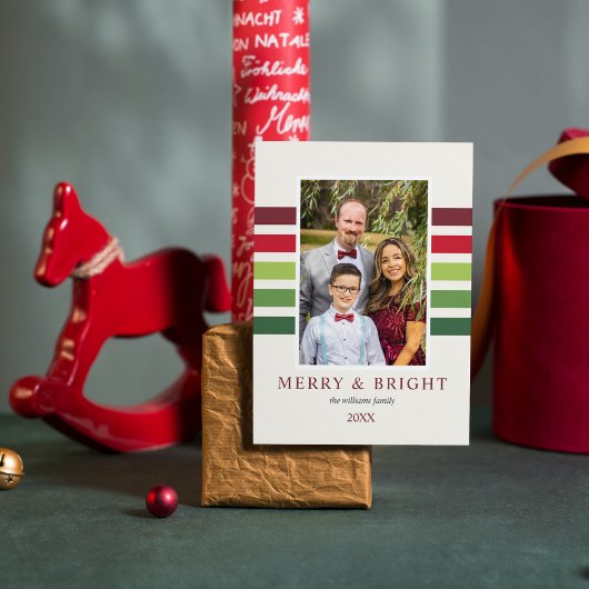 明るいストライプグリーンレッドホワイトクリスマスフォト シーズンカード
