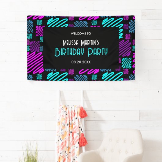 明るいネオンパープルブルージオメトリック誕生日へようこそ 横断幕 (インサイチュ)