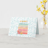 明るいハッピーバースデーのケーキのカスタムな文字の青 カード (黄色い花)