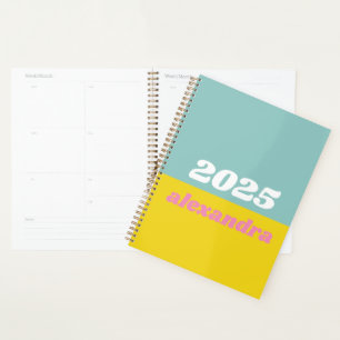 明るいパステルカラーブロック 2027 パーソナライズド プランナー手帳