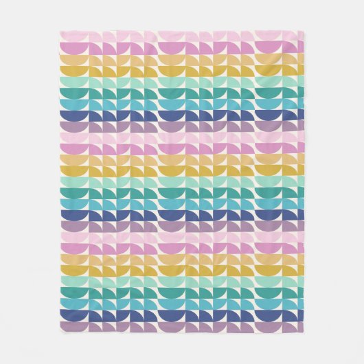 明るいパステルレインボージオメトリシェイプパターン フリースブランケット (正面)