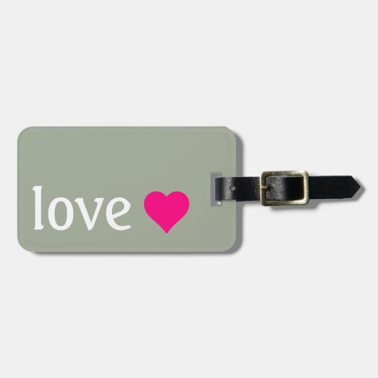 明るいパーソナライズされたピンクのハートが大好き ラゲッジタグ (正面横)