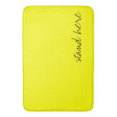 明るいパーソナライズされた黄色 バスマット (正面縦)