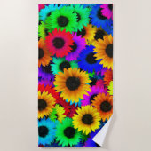 明るいヒマワリカラフルの列 ビーチタオル (正面)