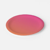 明るいピンクからオレンジへのグラデーシ無地のョン ペーパープレート (アングル)