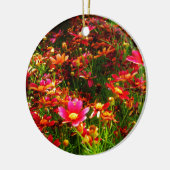 明るいピンクと黄色のデイジー野生の花 セラミックオーナメント (左)