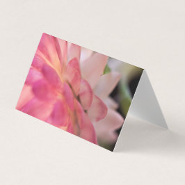 明るいピンクのイチゴのカード