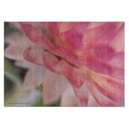 明るいピンクのイチゴ カッティングボード