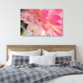 明るいピンクのイチゴ キャンバスプリント (インサイチュ (寝室))