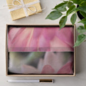 明るいピンクのイチゴ 薄葉紙 (ギフト)