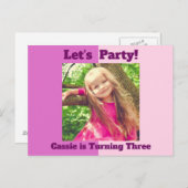 明るいピンクのカスタム子供たちフォトガールズバースデーパーティー インビテーションポストカード (正面/裏面)