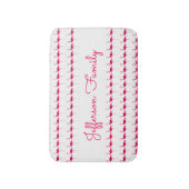 明るいピンクのパーソナライズな水彩画のフラミンゴのプリント バスマット (正面縦)