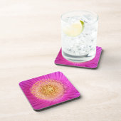 明るいピンクのフラワーコースター コースター (右側)