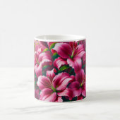明るいピンクのユリの花のマグカップ コーヒーマグカップ (中央)
