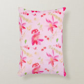 明るいピンクの水色の花 アクセントクッション (正面(垂直))