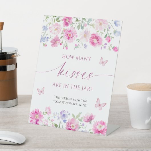 明るいピンクの花瓶の中にキスの数 台座サイン (インサイチュ)