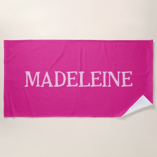 明るいピンクパーソナライズされた色 ビーチタオル (正面)