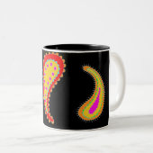 明るいペイズリーのコーヒー・マグ ツートーンマグカップ (正面右)