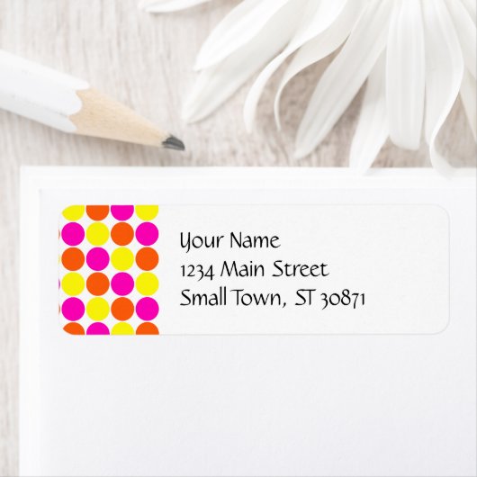 明るいホットピンクオレンジ色の黄色の水玉模様パターン ラベル (インサイチュ)