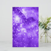 明るいホワイトとバイオレットパープルの星の天体 (スタンド正面)