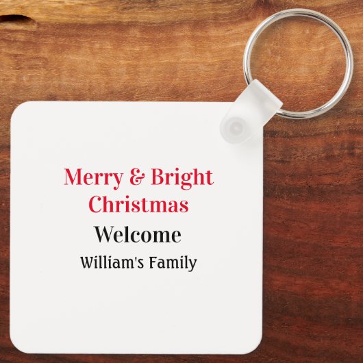 明るいメリークリスマスは家族の名前を歓迎の喜びを追加 キーホルダー (裏面)
